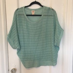 Crochet style top